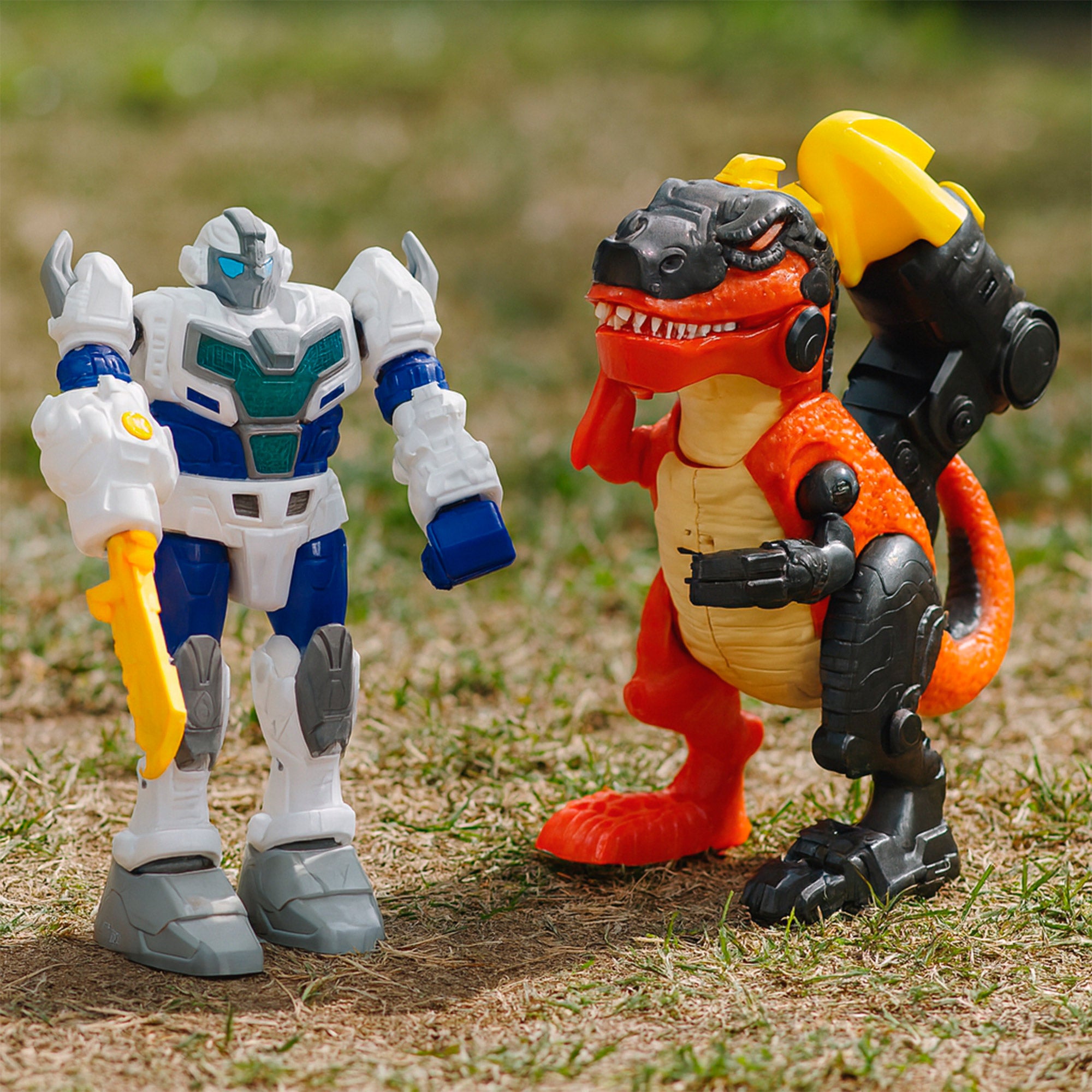 Set juguete robot vs dinosaurio con luz y sonido surtido Warrior Tech