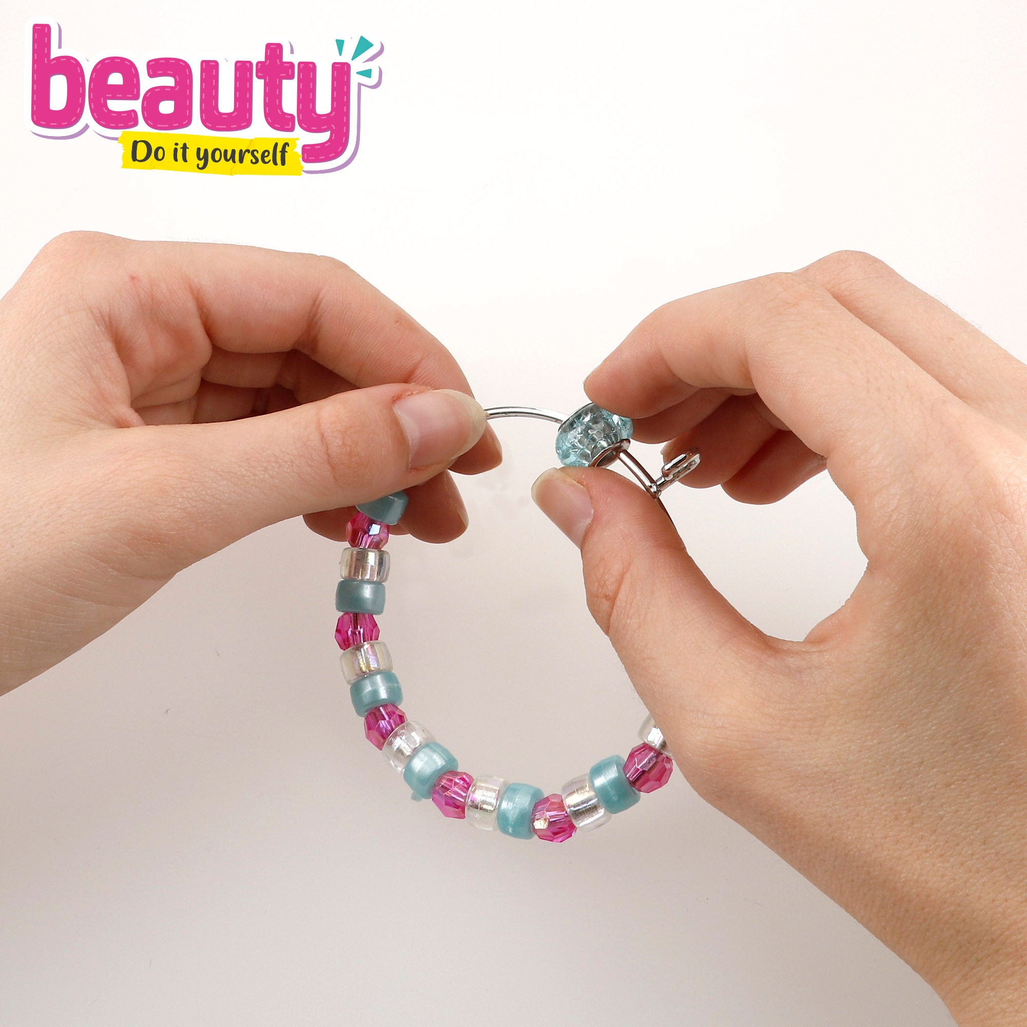 Kit pulseras charms Beauty