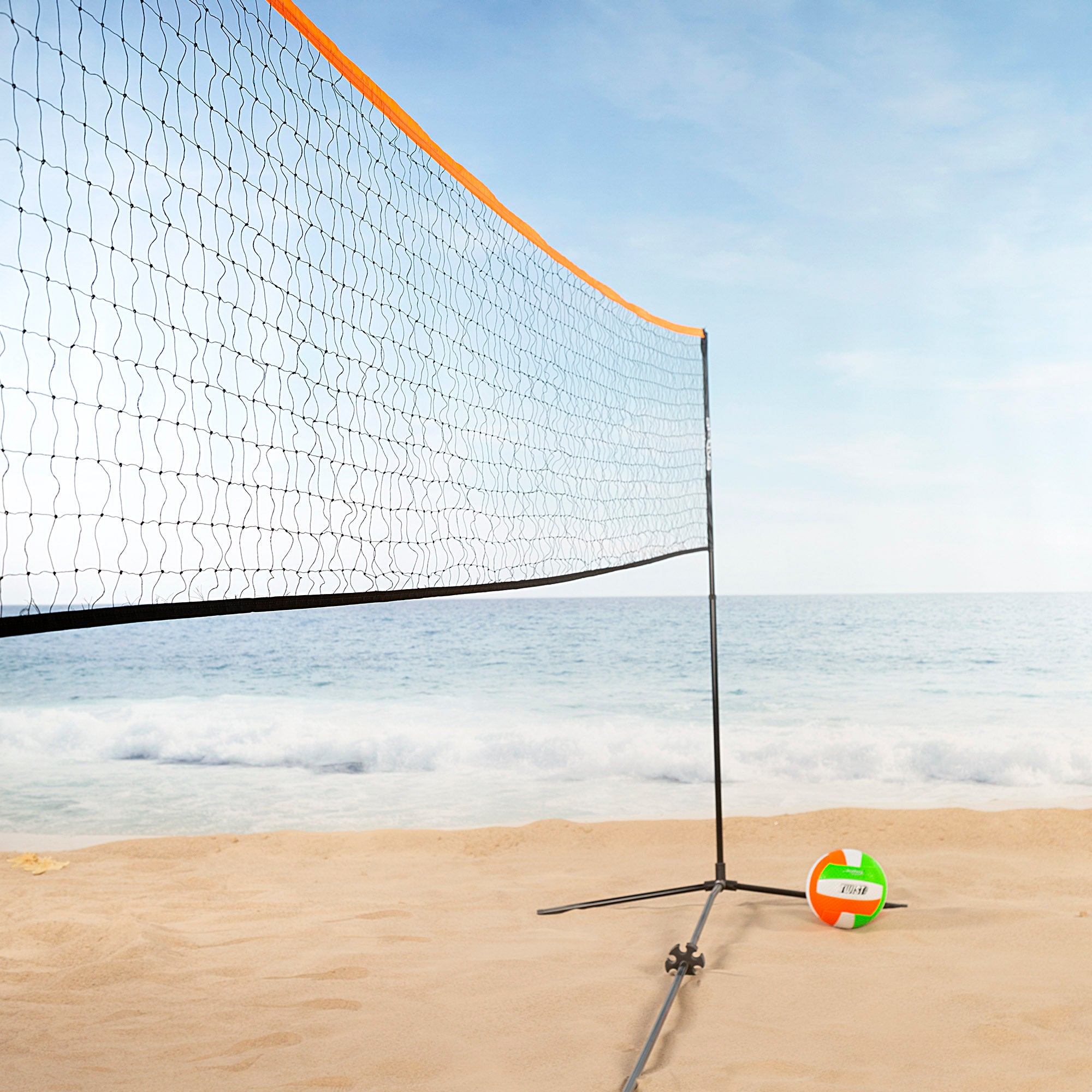 Rede de voleibol e badminton de 5m, ajustável em altura e portátil, da Aktive Sports.