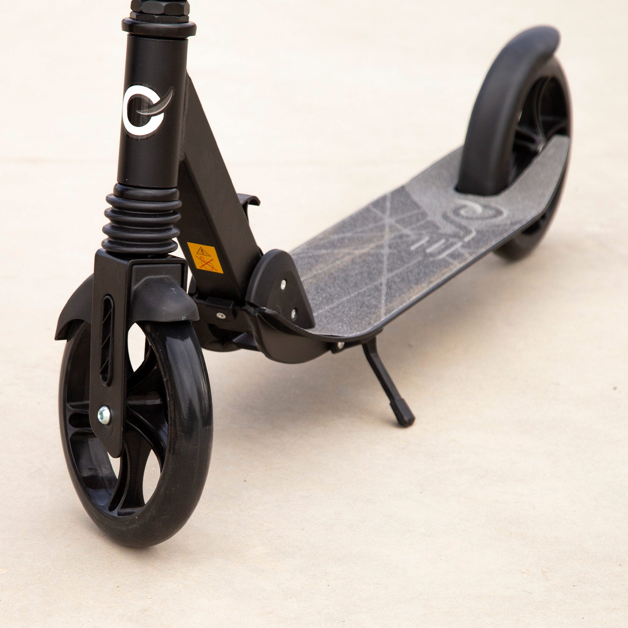 Patinete 2 ruedas plegable y ajustable negro EVO