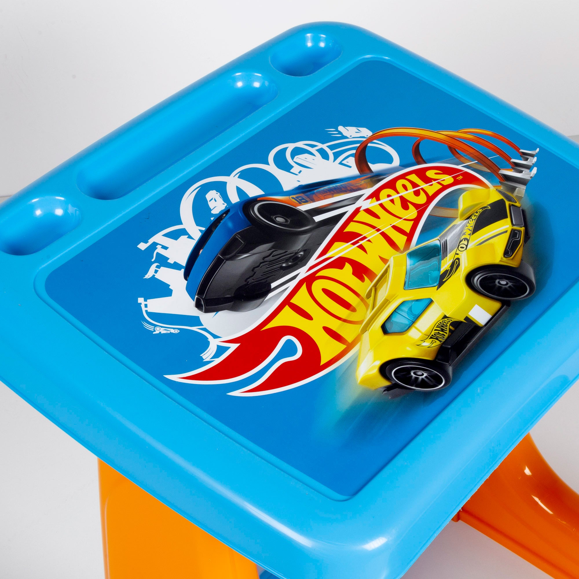 Hot Wheels Pupitre infantil con asiento y reposapiés