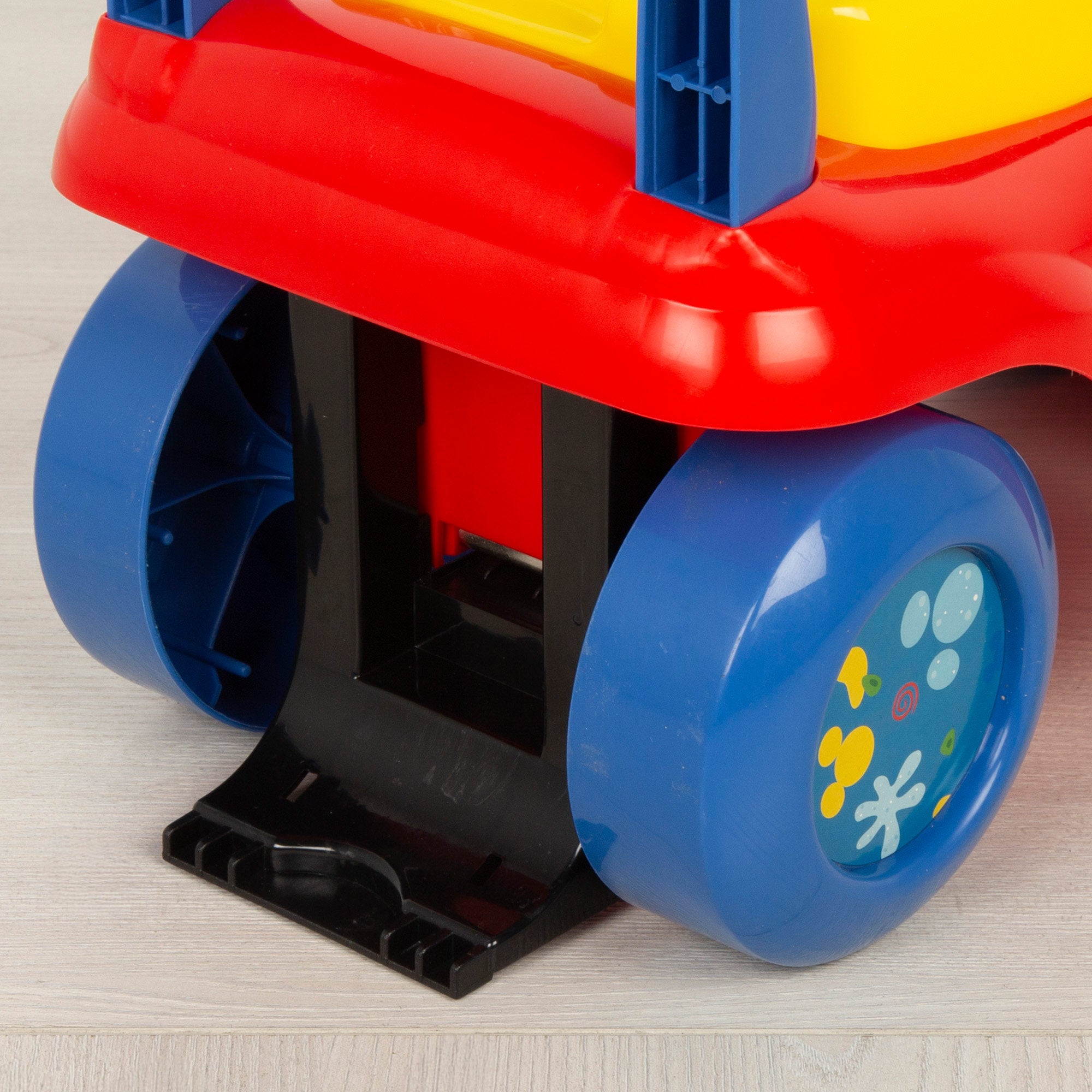 Brinquedo de montar do Mickey Mouse com telefone, buzina e compartimento para guardar coisas.