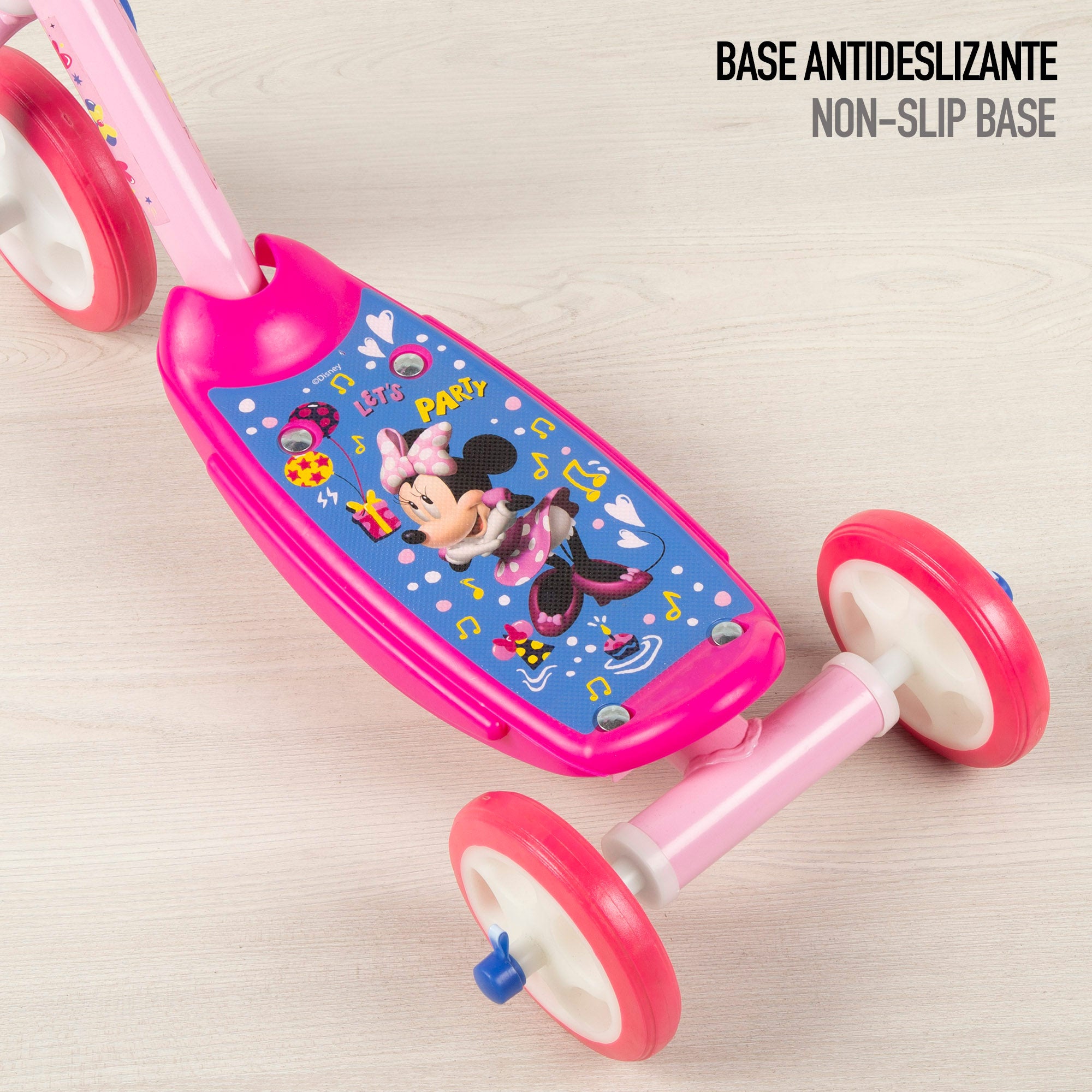 Minnie Patinete 3 ruedas 57x30x60-66 cm máx. 20 kg + 2 años