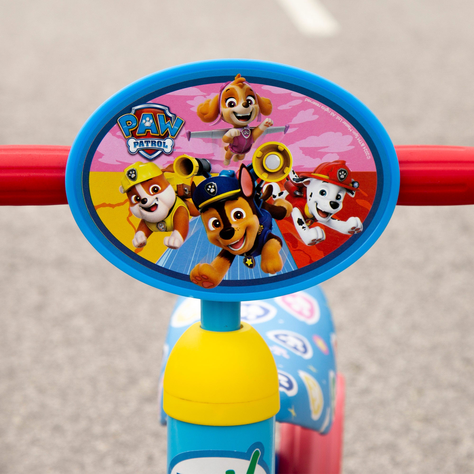 Triciclo infantil Patrulha Pata, 47x25x37 cm, peso máximo de 15 kg