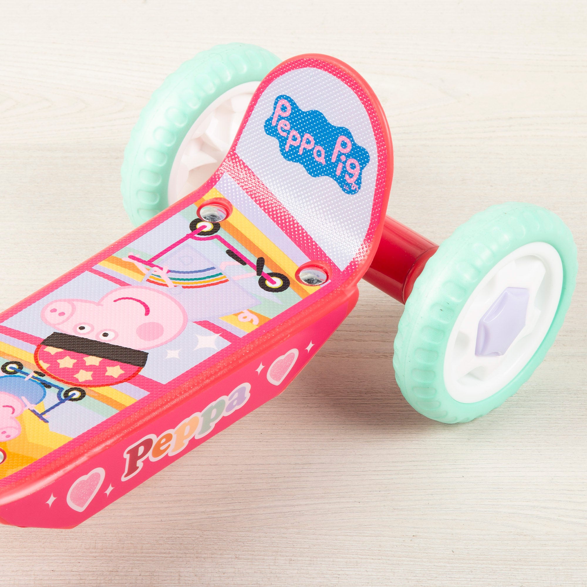 Peppa Pig Patinete 3 ruedas 58x36x65-70 cm máx. 20 kg + 2 años