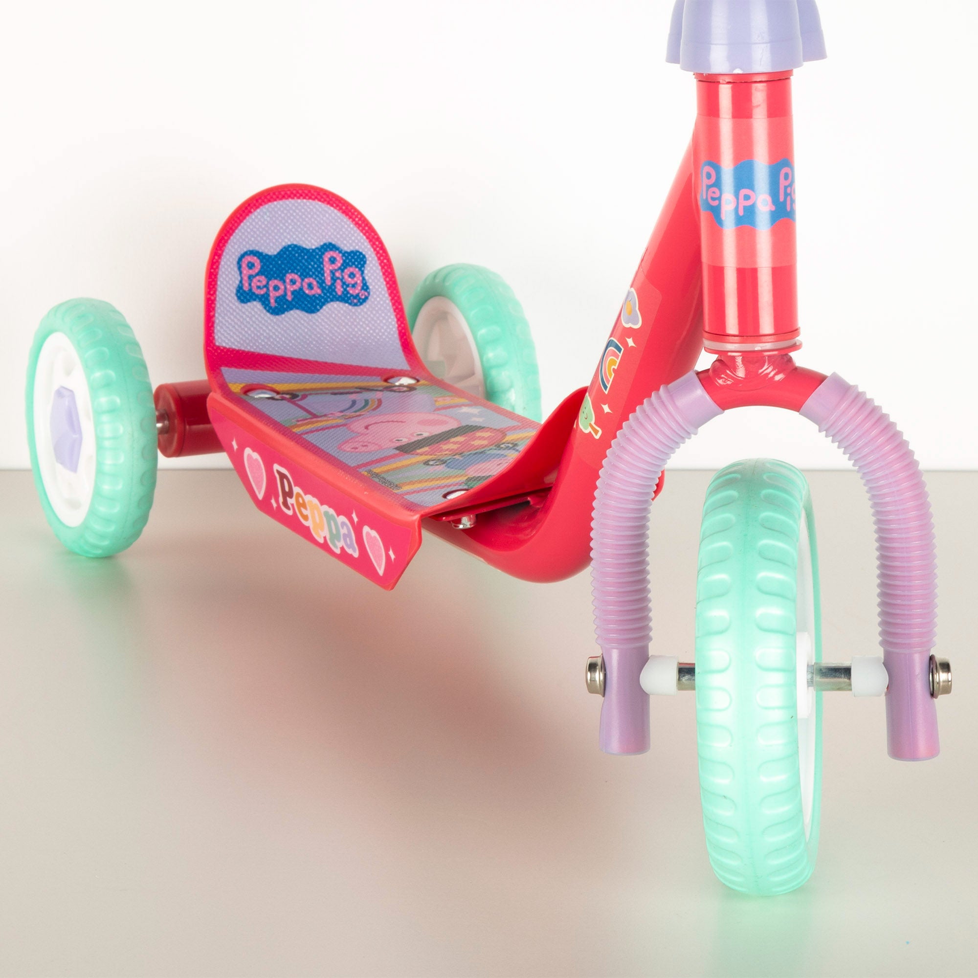 Peppa Pig Patinete 3 ruedas 58x36x65-70 cm máx. 20 kg + 2 años