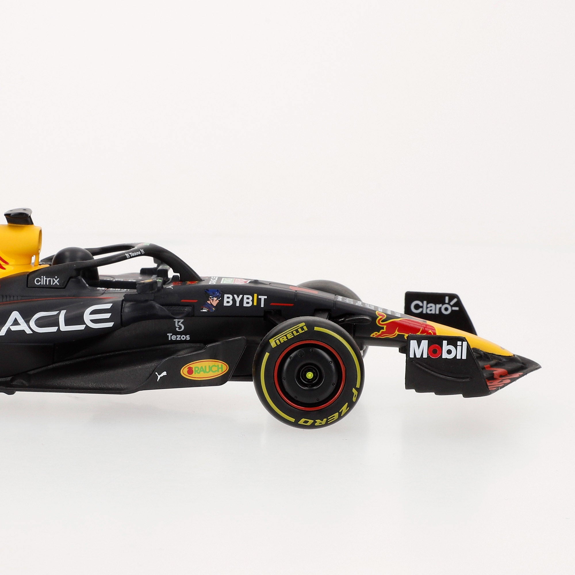 Maisto F1 2022 Red Bull Racing RB18 Verstappen Carro Telecomandado 1:24