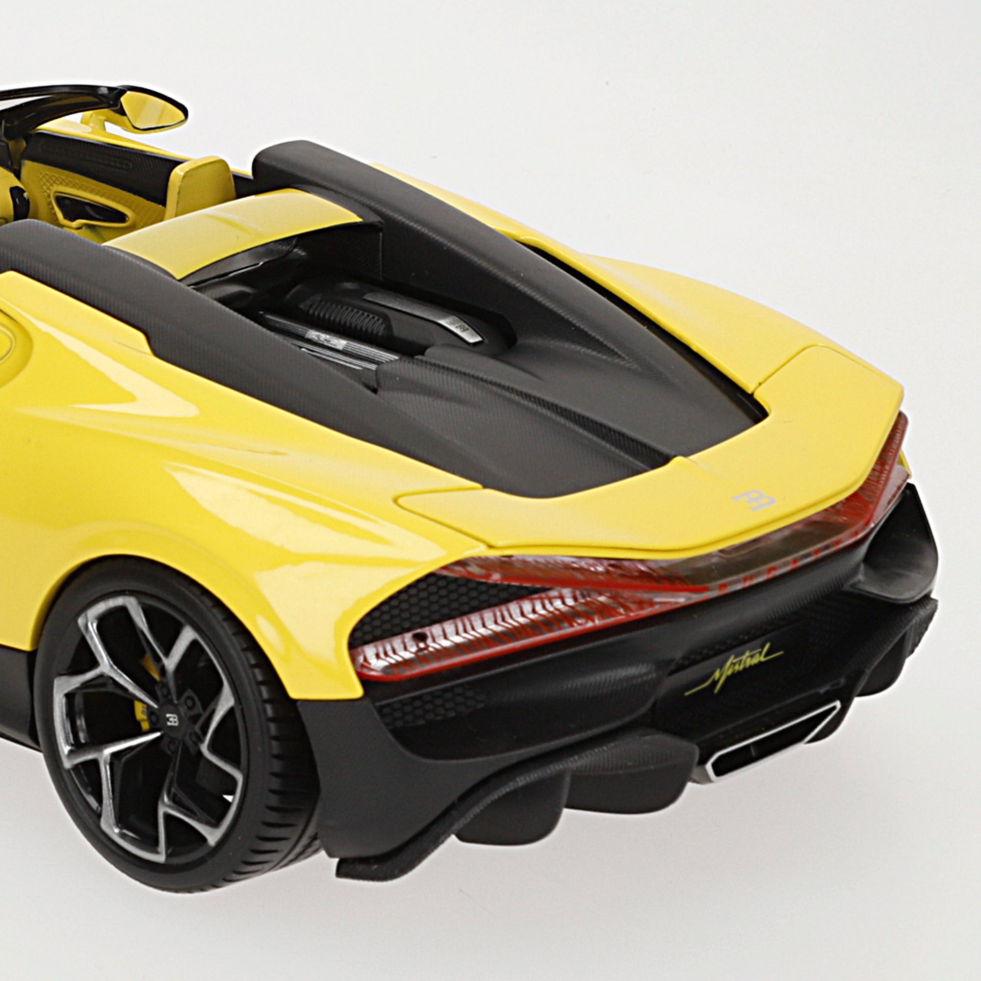 Burago Maqueta Coche Bugatti Mistral 1:18